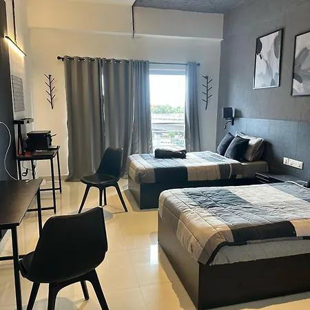 Collection O Local Square | Whitefield Hotel